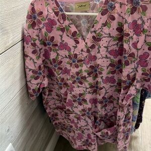 Tafford Pink Floral Women's Scrub Top